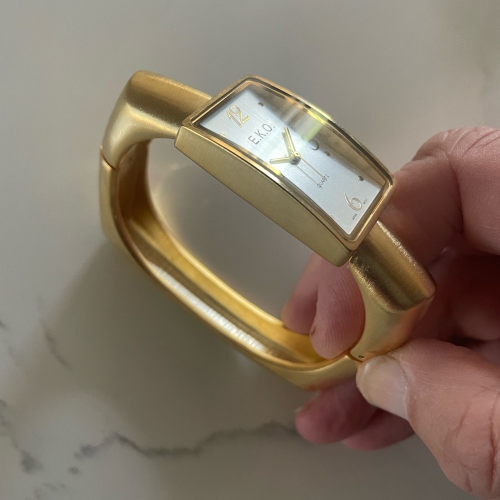 Brand new EKO gold brushed ladies watch for larger size wrists-Japan Quartz